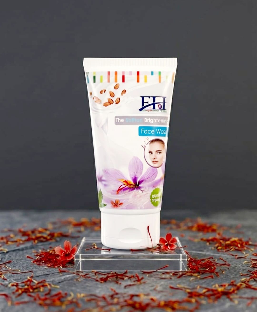 The Saffron brightening face wash